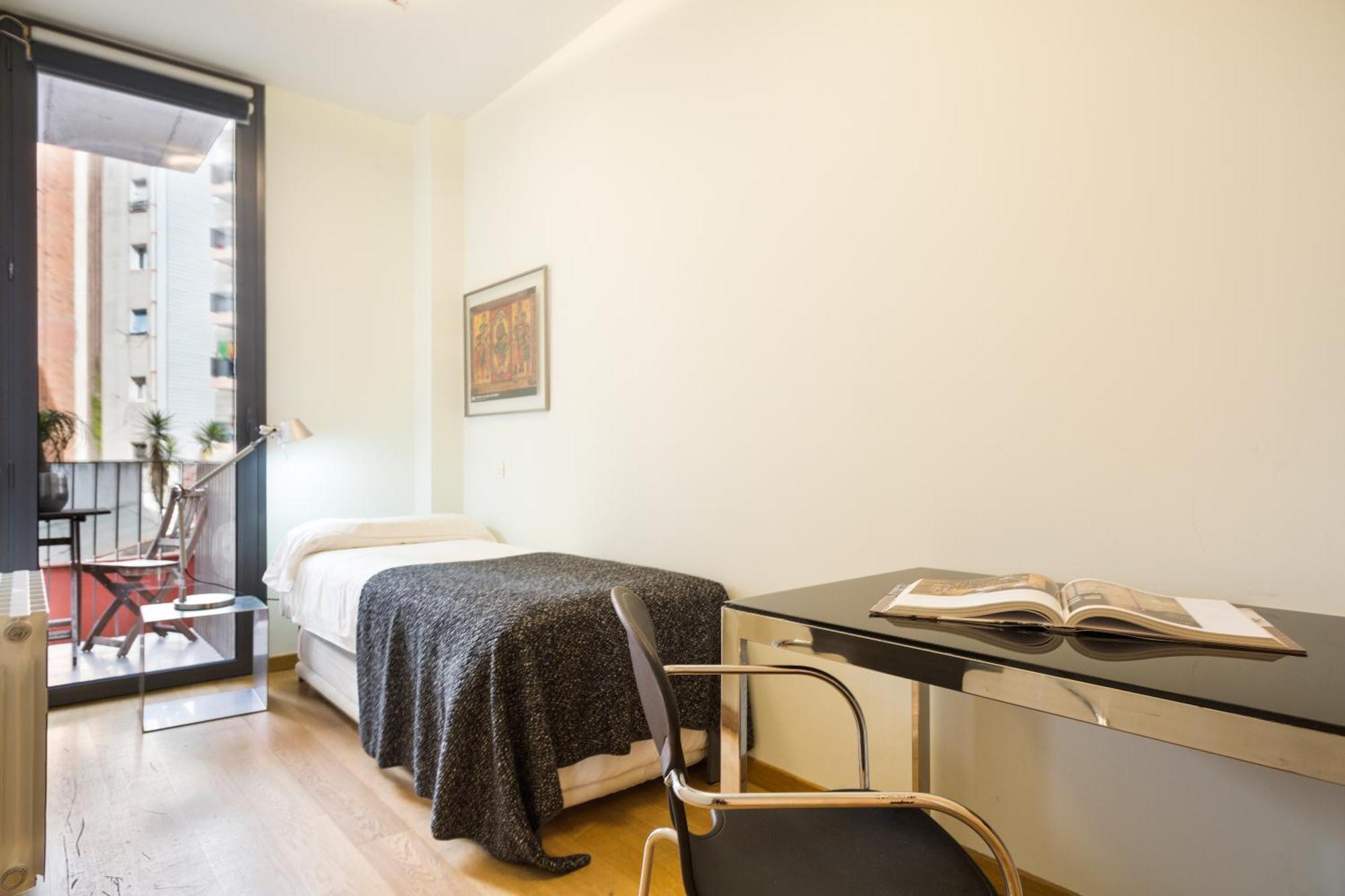 My Space Barcelona Pool City Center Zimmer foto